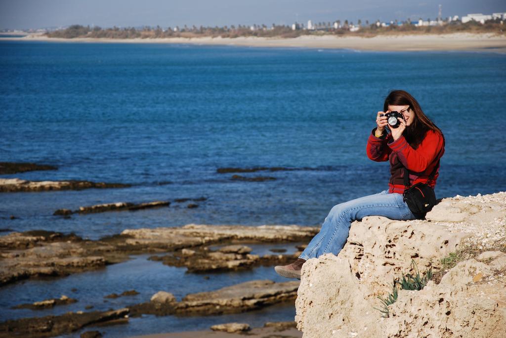 Juha'S Guesthouse - Zarqa Bay Jisr ez Zarqa Екстер'єр фото