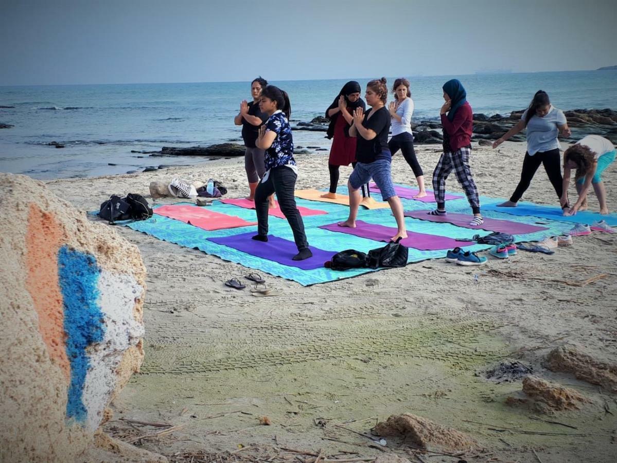 Juha'S Guesthouse - Zarqa Bay Jisr ez Zarqa Екстер'єр фото